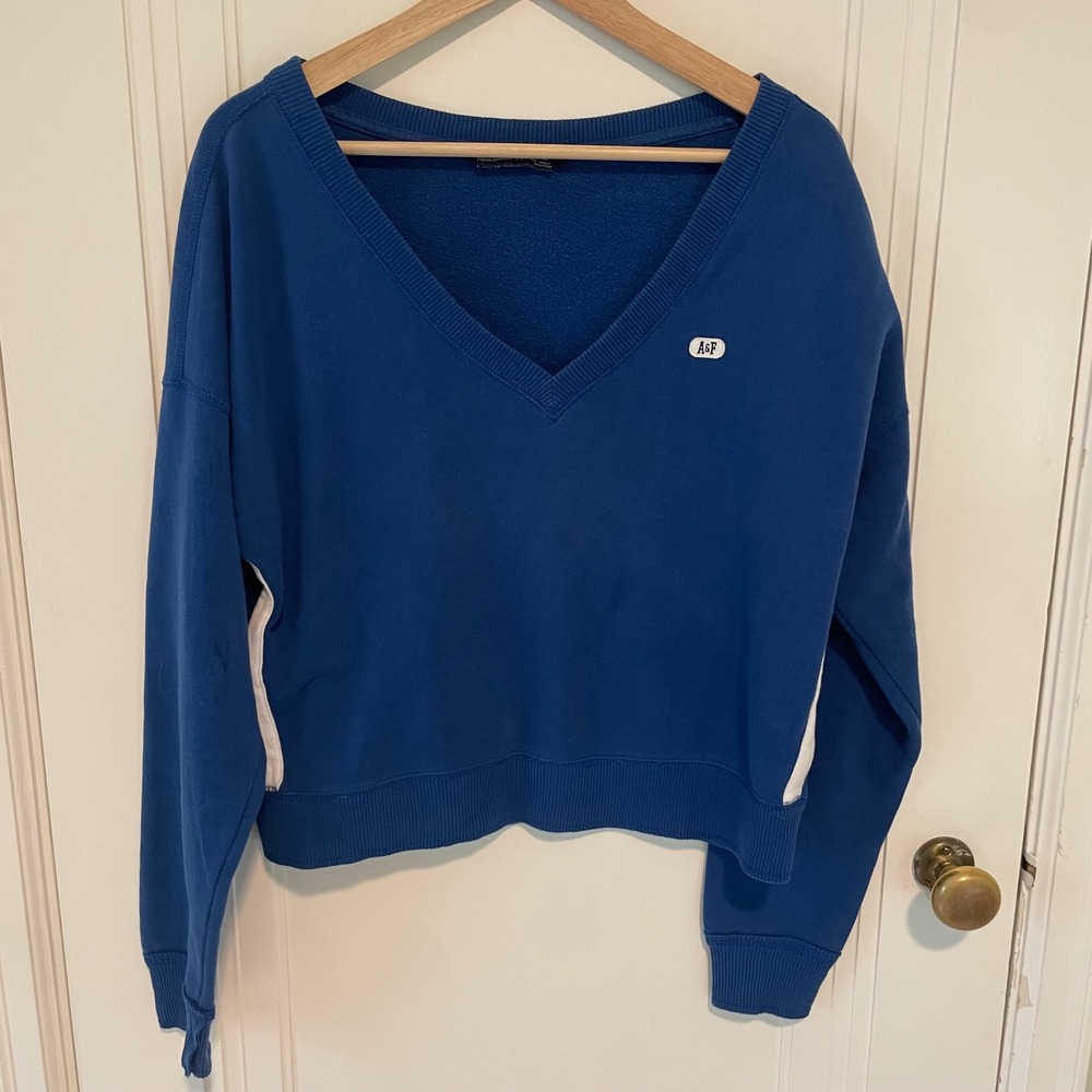 Abercrombie Varsity V-Neck Sweater Medium